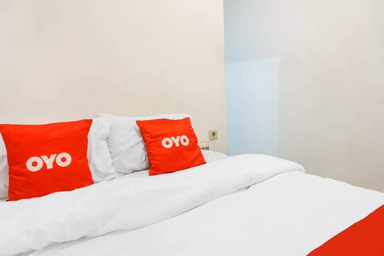 Super Oyo 91074 Stariez Senen Syariah Hotel Jakarta Exterior foto