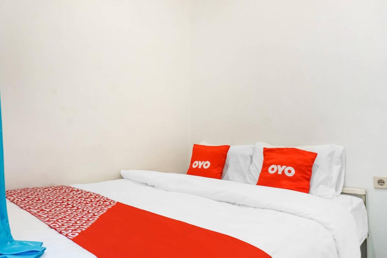 Super Oyo 91074 Stariez Senen Syariah Hotel Jakarta Exterior foto
