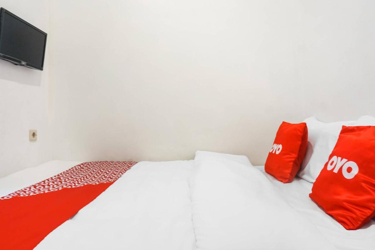 Super Oyo 91074 Stariez Senen Syariah Hotel Jakarta Exterior foto